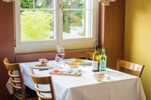 hotel restaurant neuhaus