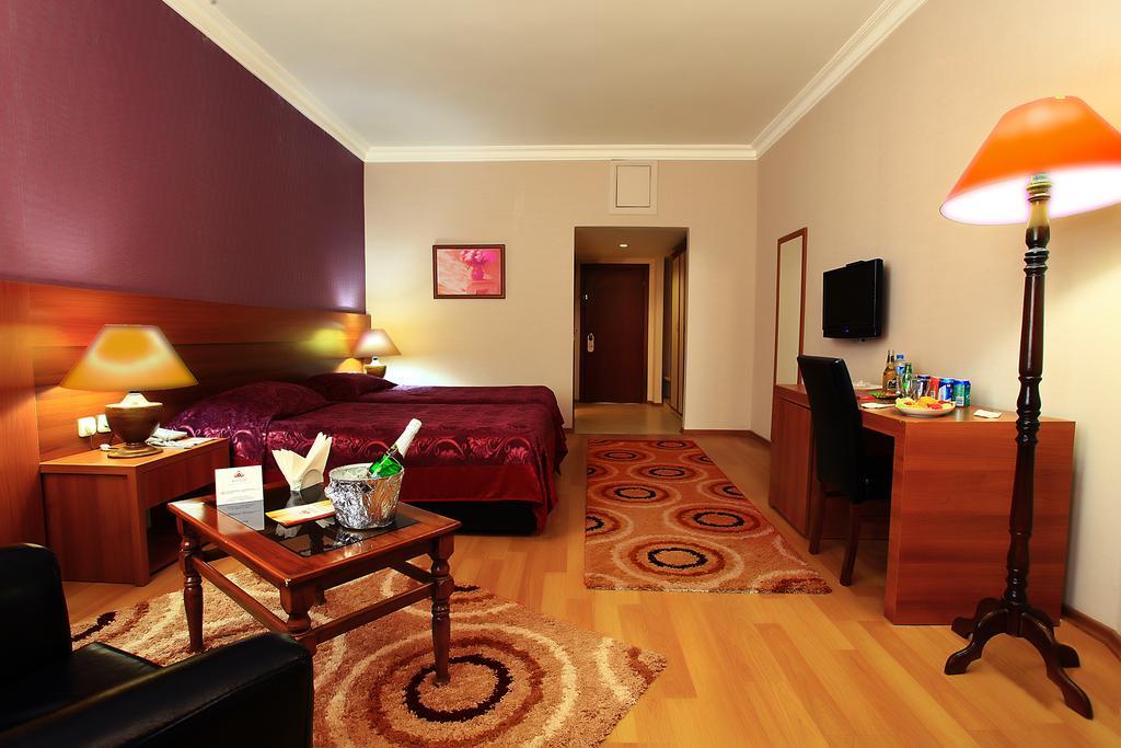 Sultasa Hotel,,4 star