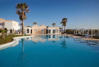 atlantica marmari beach