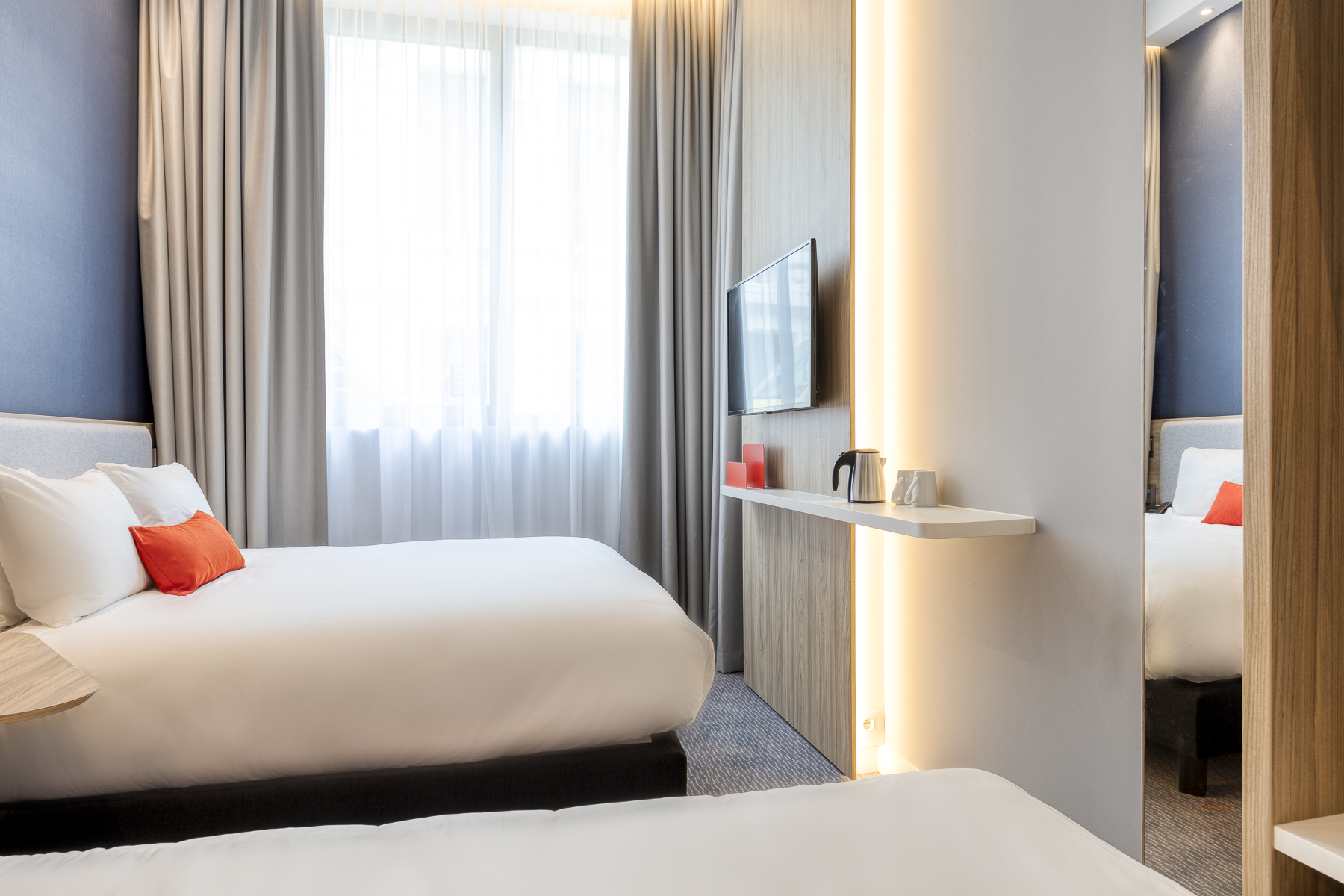 holiday inn express antwerp city centre an ihg hotel