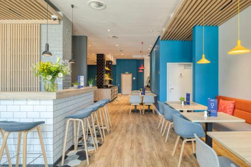 holiday inn express antwerp city centre an ihg hotel