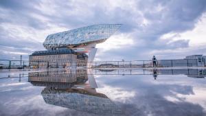 holiday inn express antwerp city centre an ihg hotel