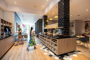 holiday inn express antwerp city centre an ihg hotel