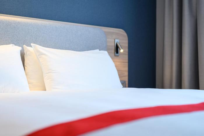 holiday inn express antwerp city centre an ihg hotel
