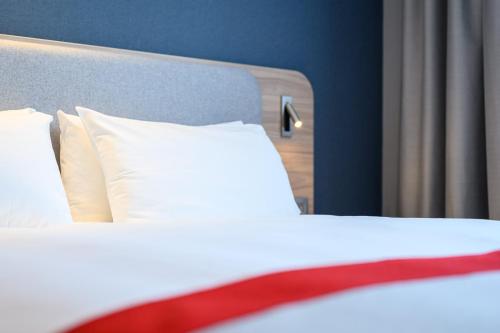 holiday inn express antwerp city centre an ihg hotel