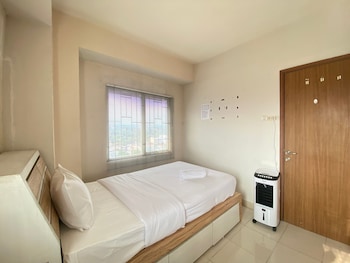cozy 2br at pinewood apartment