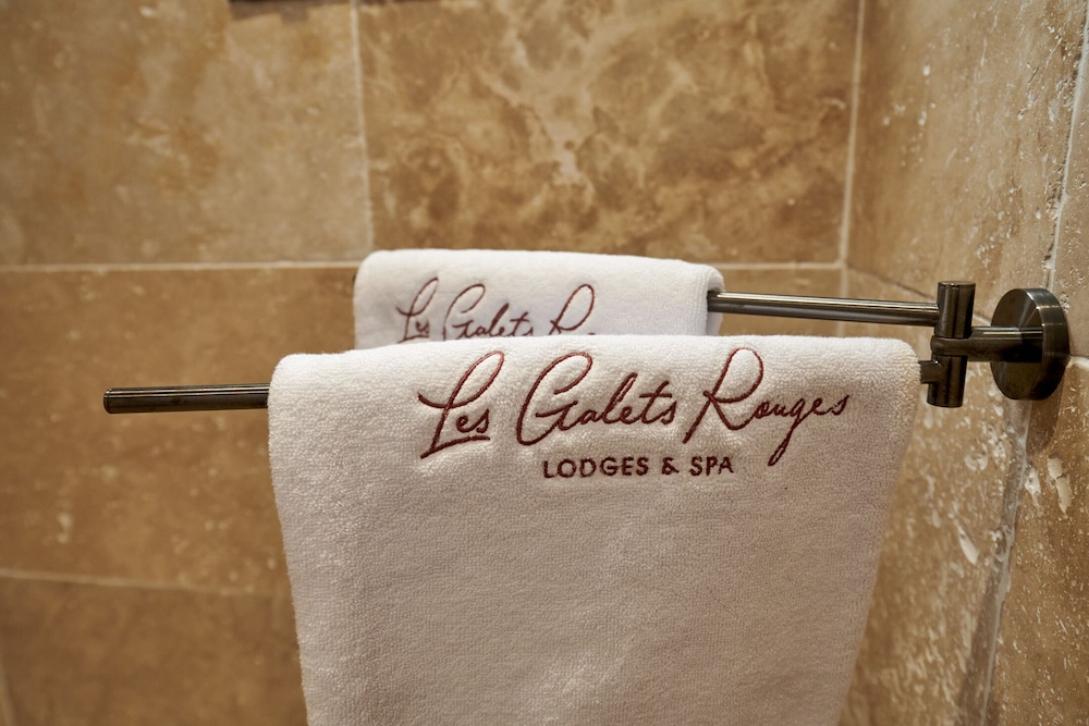 les galets rouges lodges and spa