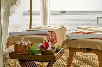 les galets rouges lodges and spa