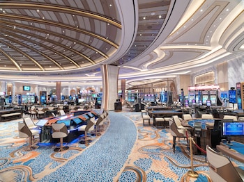 city of dreams mediterranean integrated resort casino and entertainment