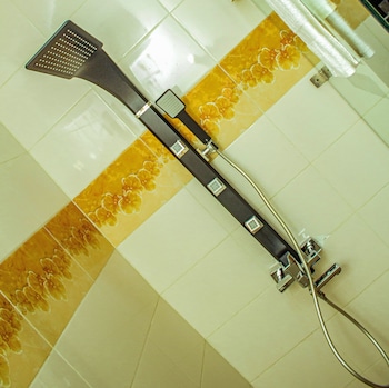 havilah towers hotel