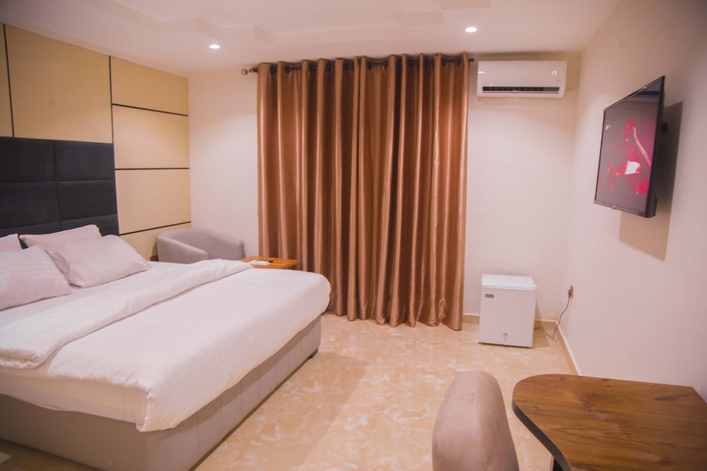 havilah towers hotel
