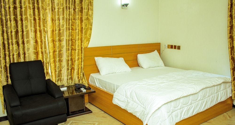 havilah towers hotel