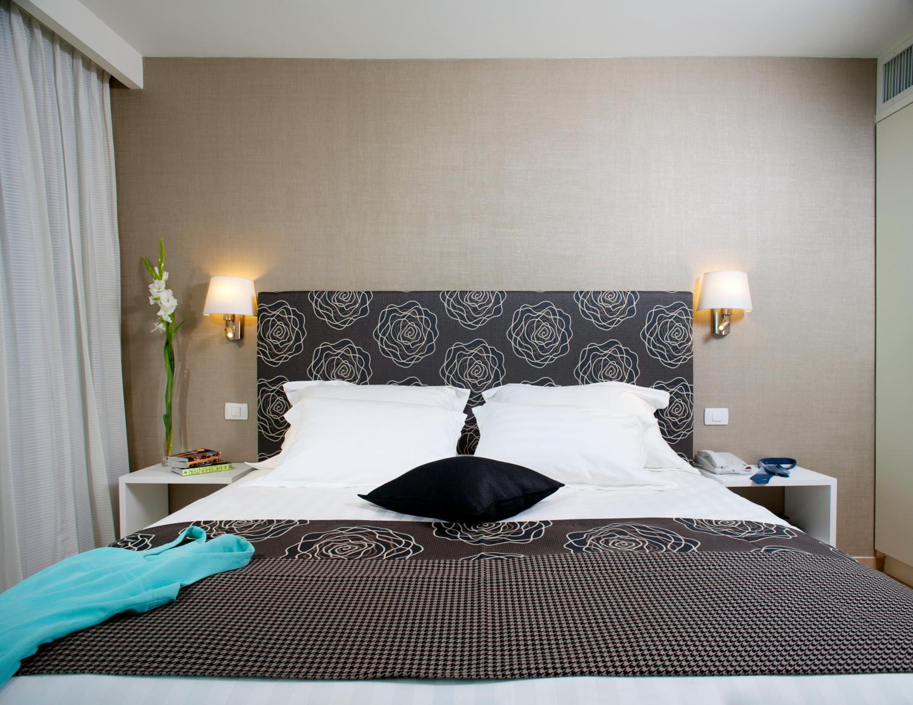 west all suite boutique ashdod