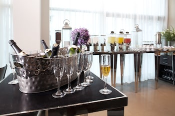 west all suite boutique ashdod