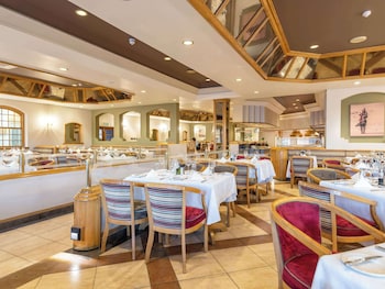 mercure hotel windhoek