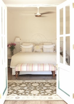 bartholomeus klip farmhouse