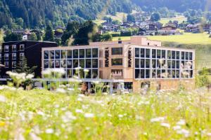 revier mountain lodge montafon