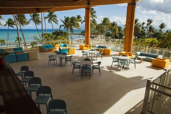 hotel arawak beach resort
