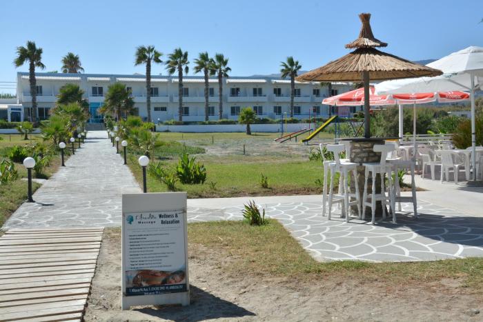 costa angela