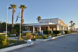 costa angela