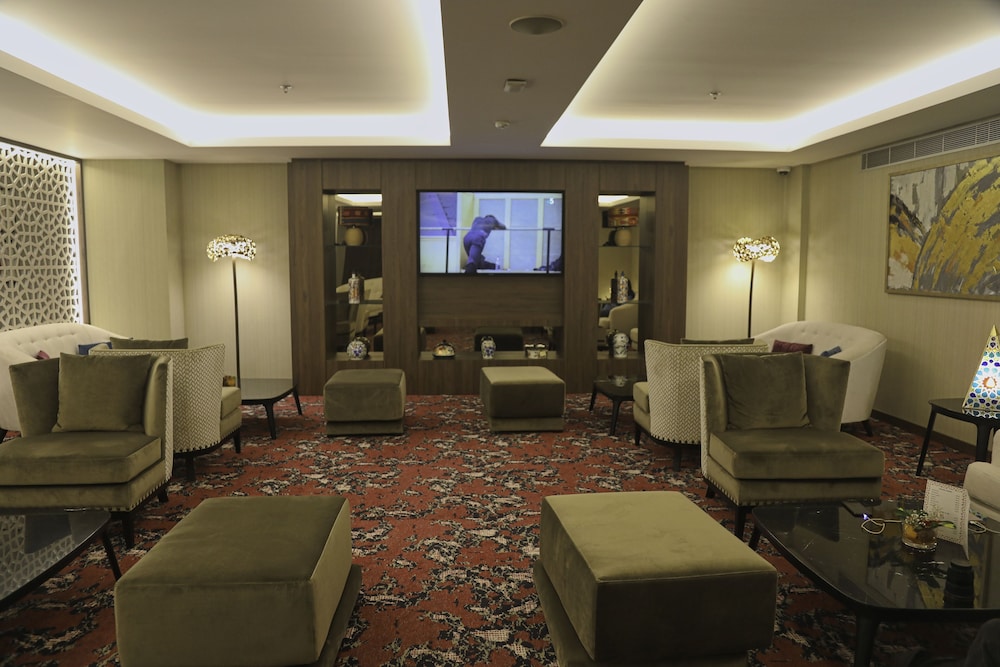 az hotels grand oran