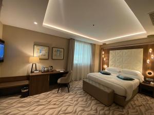 az hotels grand oran