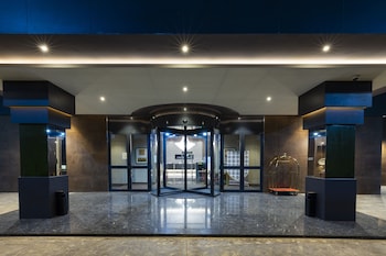az hotels grand oran
