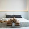 phaedrus living seaside executive flat harbour 201