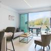 phaedrus living seaside executive flat harbour 201