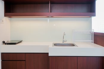 comfy and nice studio at tree park city bsd apartment