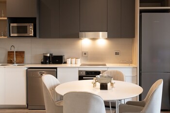 black marble menlyn residence