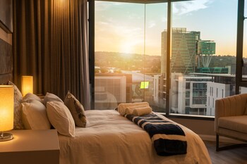 black marble menlyn residence