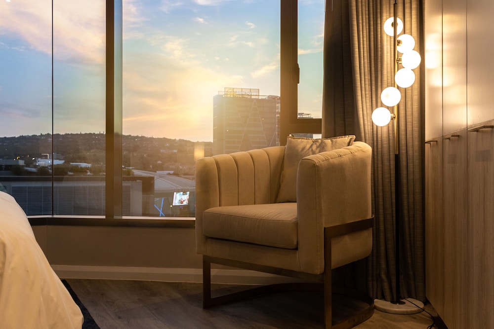 black marble menlyn residence