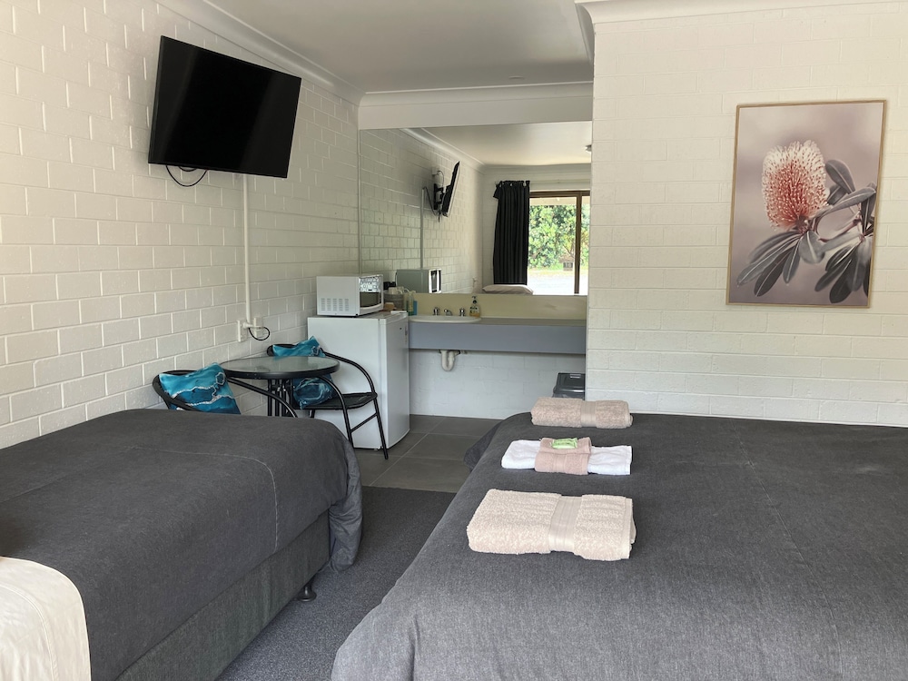 ocean road motel