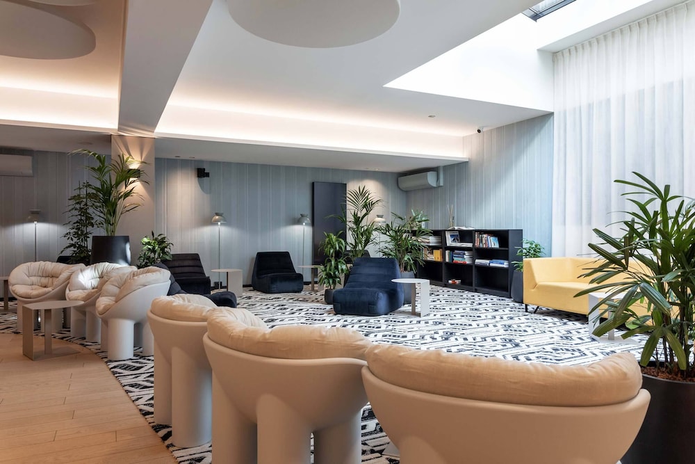 the central kirchberg smart aparthotel