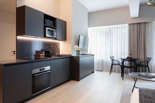 the central kirchberg smart aparthotel