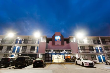 studio 6 houston tx medical center nrg stadium