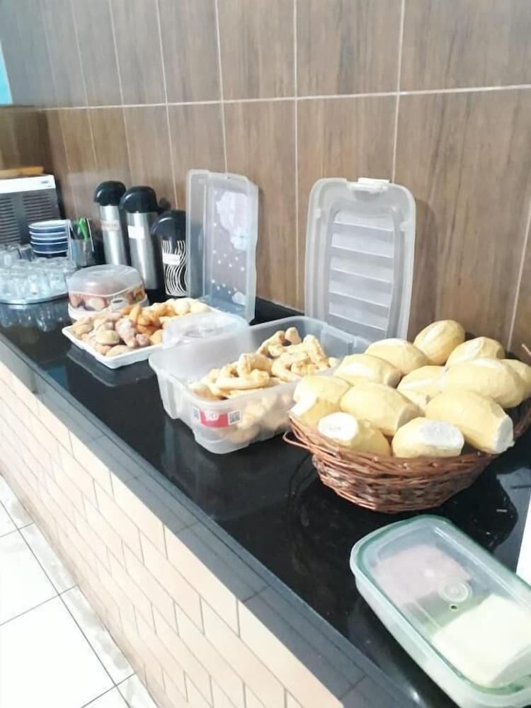 hotel pousada kolosso