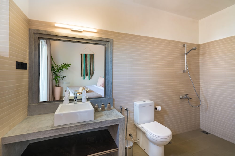 outpost weligama beachfront