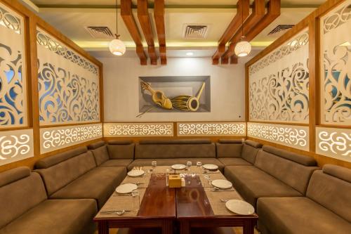 gorakha hotel