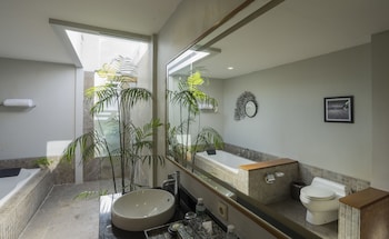 pradha villas seminyak