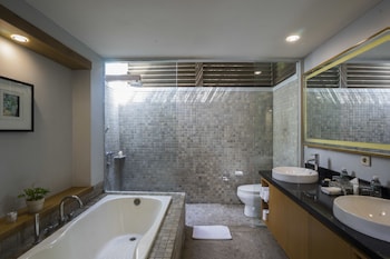 pradha villas seminyak