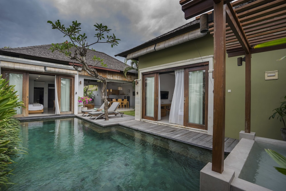 pradha villas seminyak