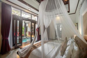 The Bali Dream Villa Seminyak,Kuta>>Bali,4 star