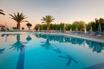 kalamaki beach hotel zakynthos island