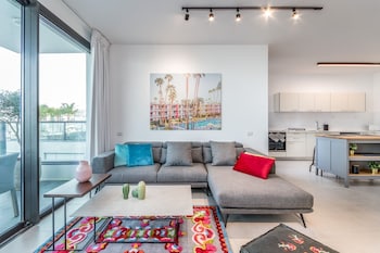 Luxury Garden Apartment Heated Pool,Northern>>Tiberias,0 star