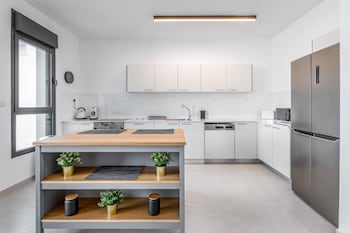 Luxury Garden Apartment Heated Pool,Northern>>Tiberias,0 star