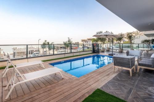 luxury garden apartment heated pool