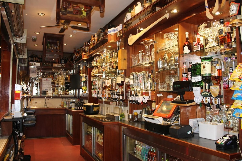 mahons hotel