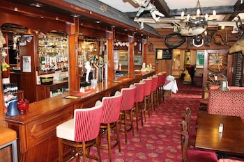 mahons hotel
